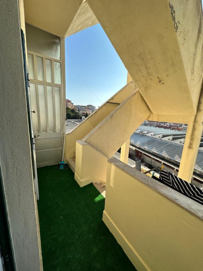 Guest In Ninho Lisbon Exterior photo
