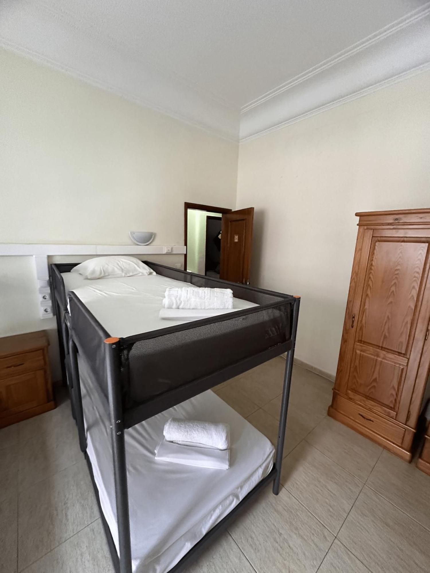 Guest In Ninho Lisbon Exterior photo