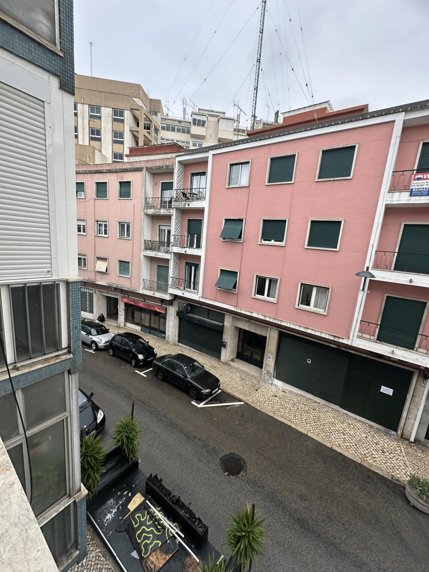 Guest In Ninho Lisbon Exterior photo